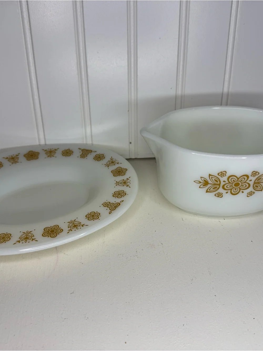 Pyrex BUTTERFLY GOLD # 77-B Gravy Boat and # 77-U Underplate Vintage